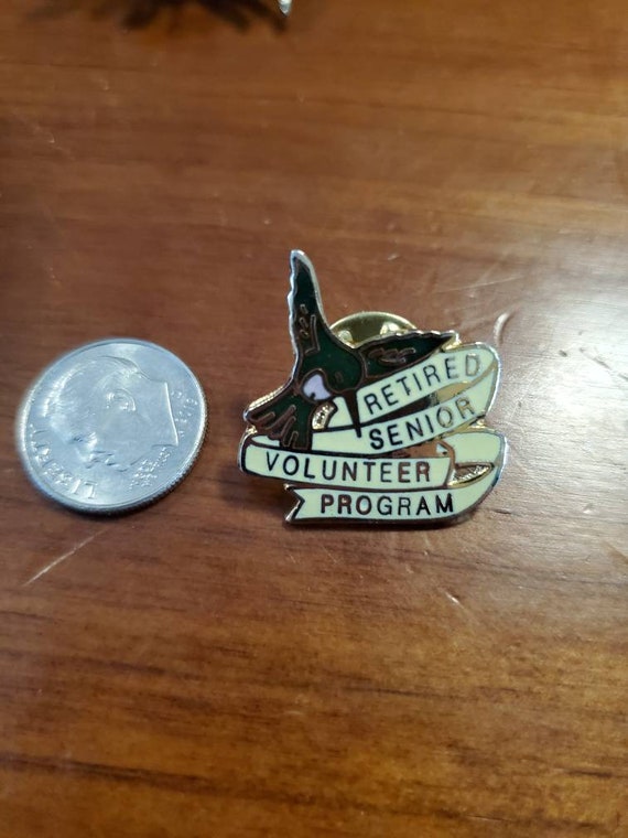 Retired Senior Volunteer Program Enamel Pin Hummin