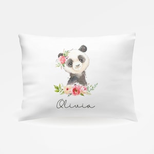 Aangepaste baby naam aquarel bloemen bos dier standaard kussensloop - monogram kussen - meisje kwekerij - roze baby beddengoed - panda