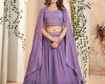 Couleur pourpre Nouvelle fausse georgette de créateur avec broderies et paillettes Lehenga Choli | Chemisier Lehenga à demi-points pour femme