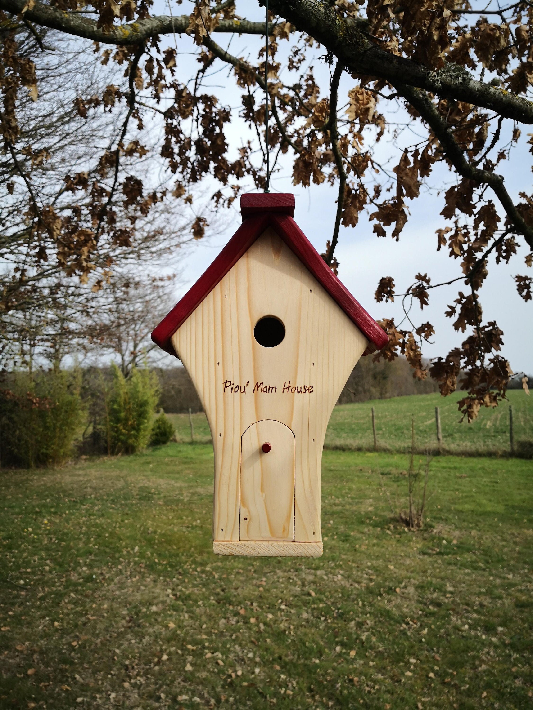 Cabane Oiseaux Nichoir Sapin Rouge Bordeaux avec Gravure