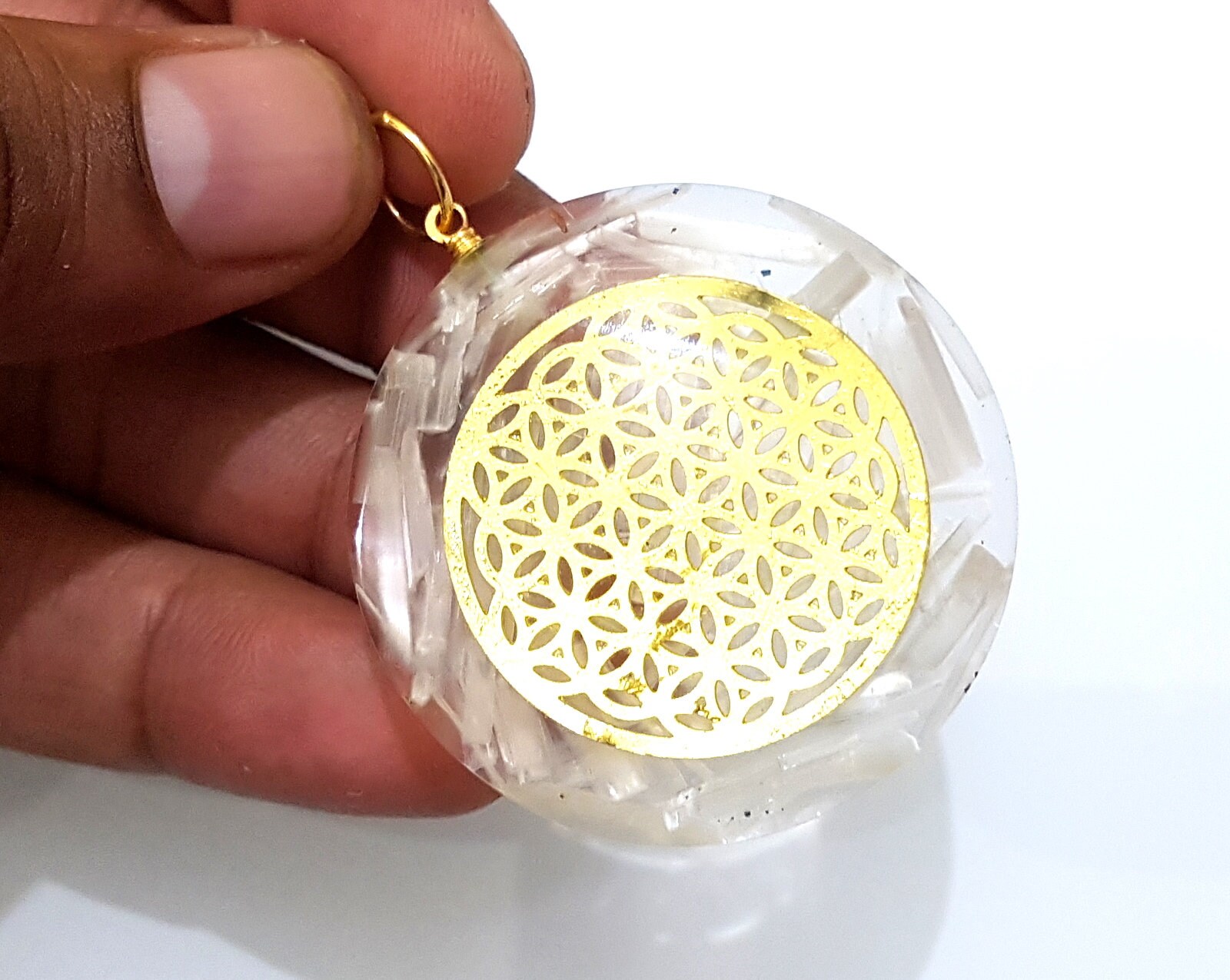 Selenite Pendant Sacred Geometry Aura Cleansing Flower of Life Pendant, Free Velvet Pouch Cord, Orgone pendant