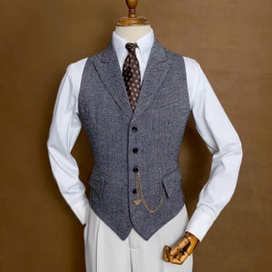 Chaleco de tweed de espiga de color gris con solapa de pico - Chaleco de corte entallado de botonadura sencilla