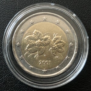 Coin 2 euro 2001 - Finland Finland (raspberry flowers)