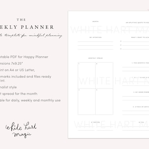 Può includere: Un modello di pianificatore settimanale stampabile con un design minimalista. Il testo include "THE WEEKLY PLANNER" e "A printable template for mindful planning." Il pianificatore misura 17,78 x 23,5 cm ed è adatto per l'uso quotidiano, settimanale e mensile.