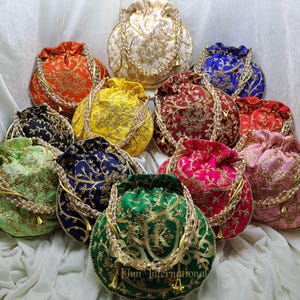 Indian Handmade Women&#39;s Embroidered Clutch Purse Potli Bag Pouch Drawstring Bag Purse Potli Bag Pouch Wedding Favor Return Gift For Guests