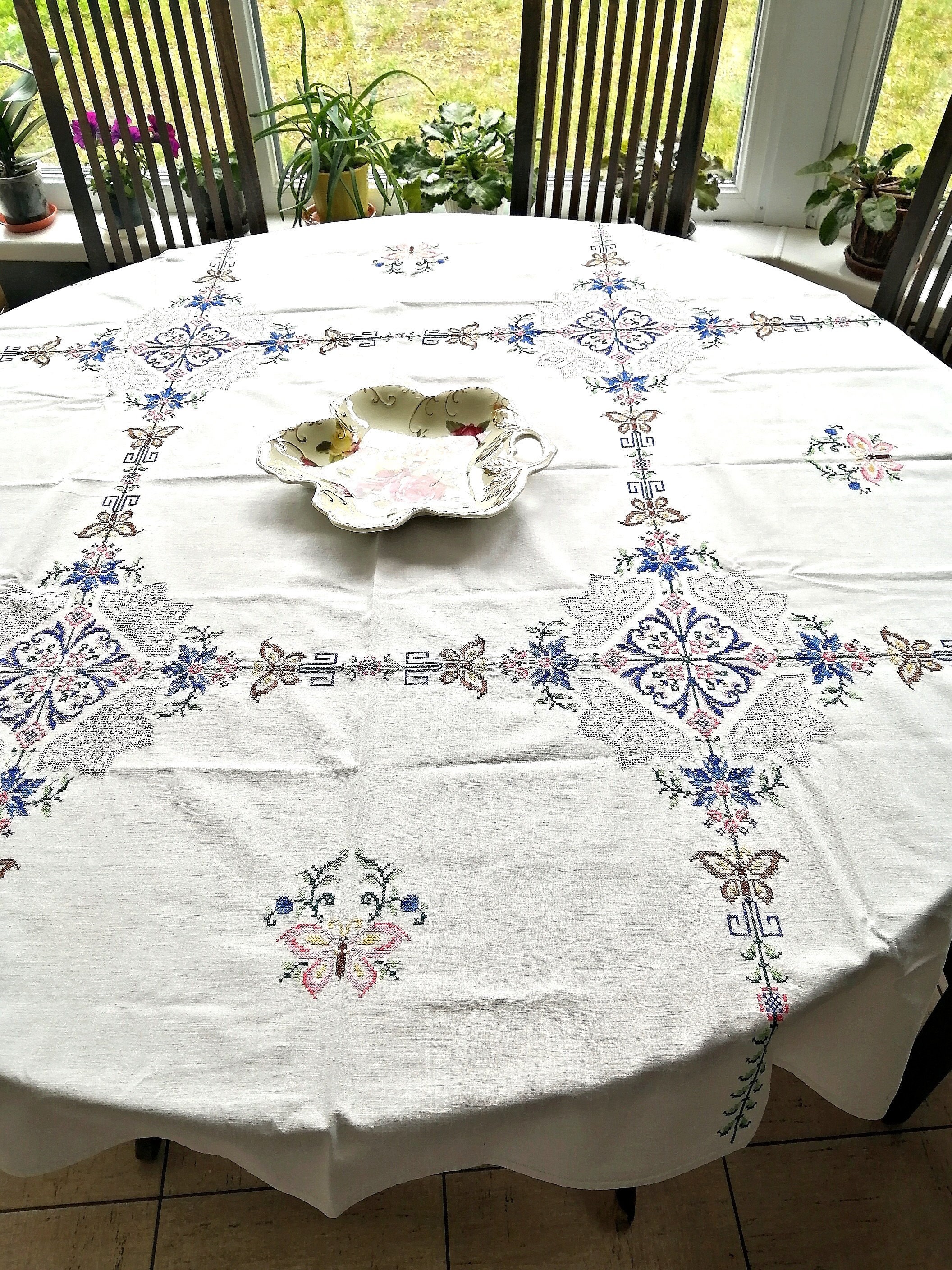 Vintage Square Tablecloth With Embroidery. Tablecloth With Etsy UK