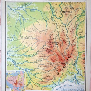 France regions, Massif central, Auvergne - Old school map Hachette 16, 1950 / Old school map