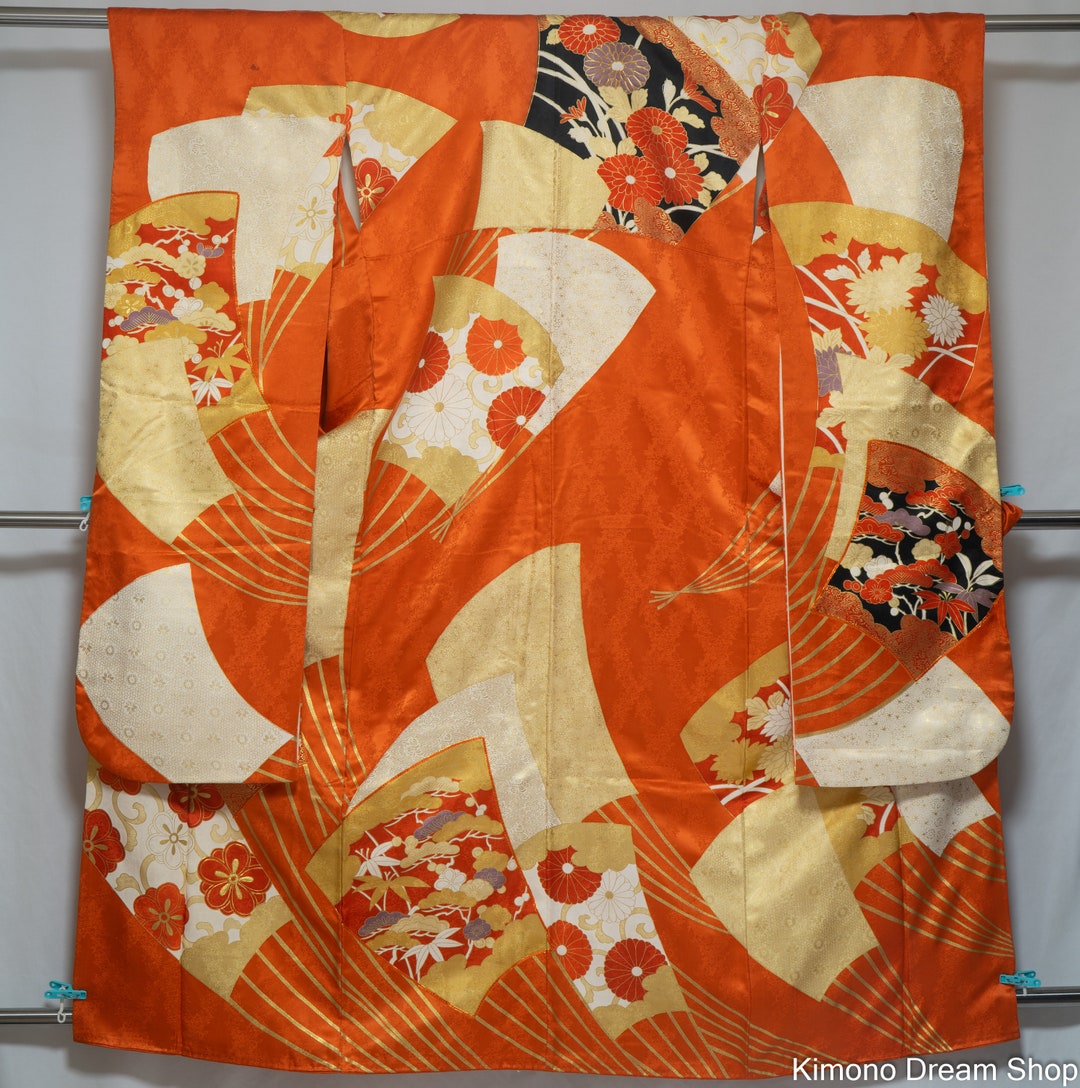 Shiny Orange Silk Furisode Folding Fans With Flowers Inside - Etsy