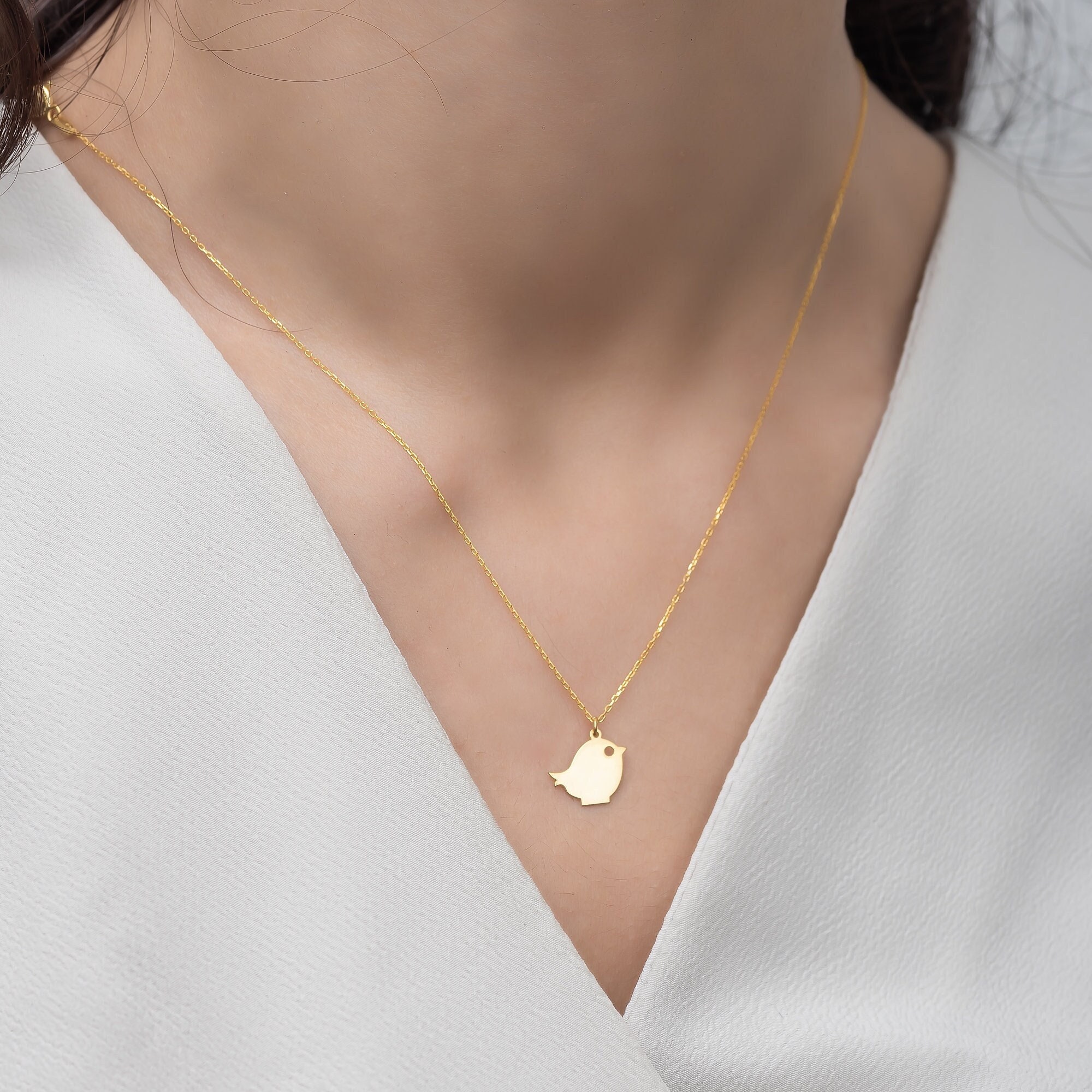 国内で当店のみ VINKID - Bird Necklace Tiny Toucan Bird Pendant Necklace in Sterling Silver, Cute