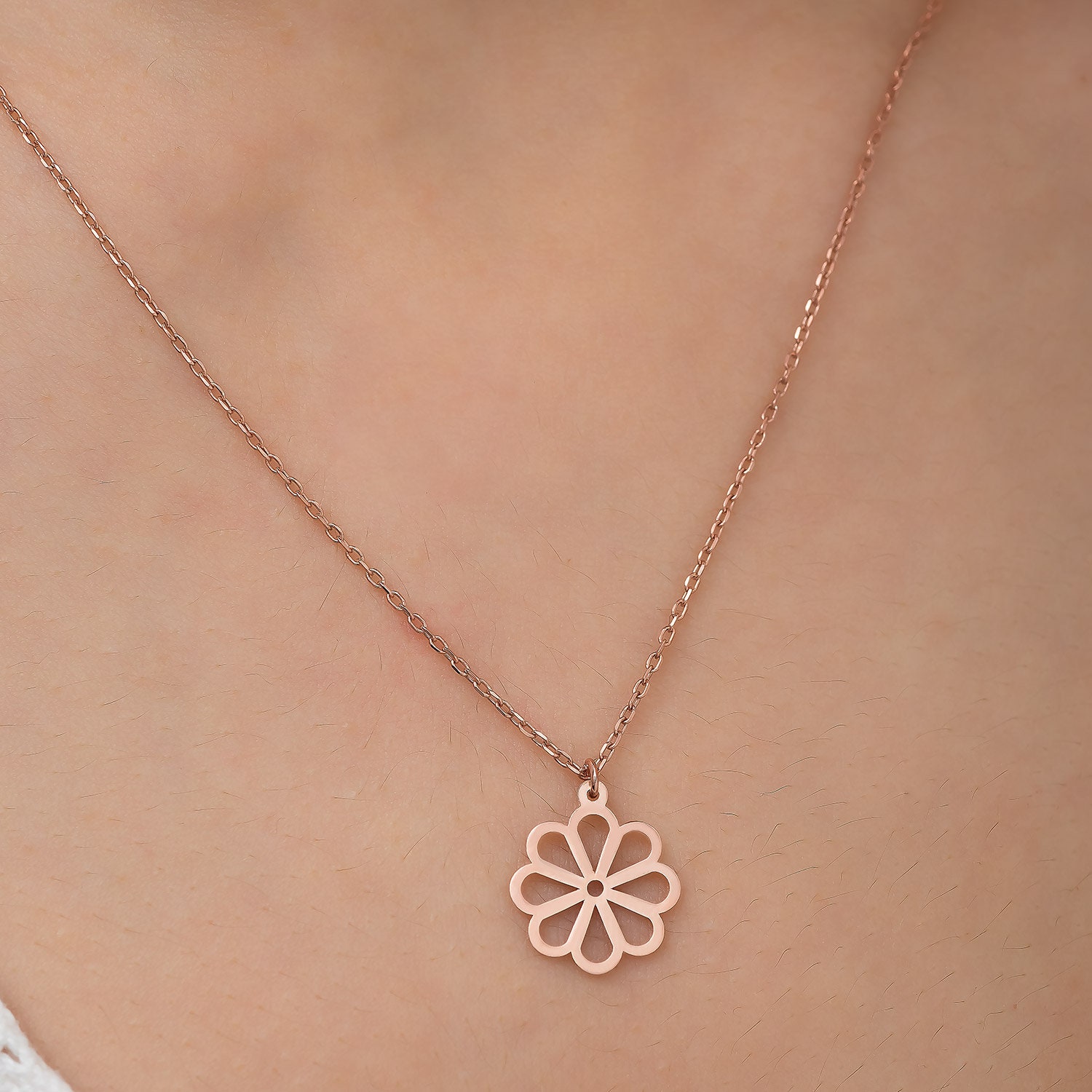 Daisy Necklace, Daisy Pendant, 14K Gold Daisy Jewelry, 925
