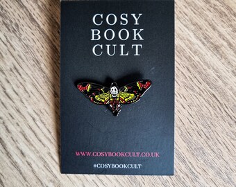 Cosy Book Cult death moth Silence of the Lambs horror movie enamel pin badge gift insect Halloween Hannibal Lecter skull cult movie Clarice