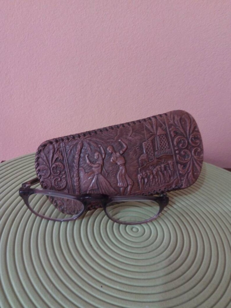and Spanish Dance! LEATHER SPANISH CARVED Case,Bag,Purse for Glasses Unique Handmade with Beautiful Motifs of Fighting Matador and Taurus
