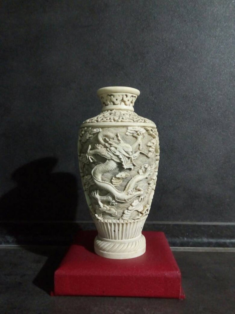 IVORY RESIN NORLEANS Carved Vase Quality Hand Made in Italy Etsy