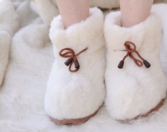 Organic wool slipper boots, Handmade slipper socks with sole, Warm Knit Slippers, House shoes, Sheepskin Home Slippers Wool Shoes Boots Warm