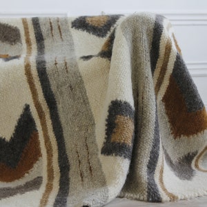 Stylish decorative blanket outdoor 100% wool blanket wedding
Outdoor berber blanket bulky
Blanket throw thick
Woolen swedish decorative plaid
Wool scandinavian quilt
Warm Large wool throw