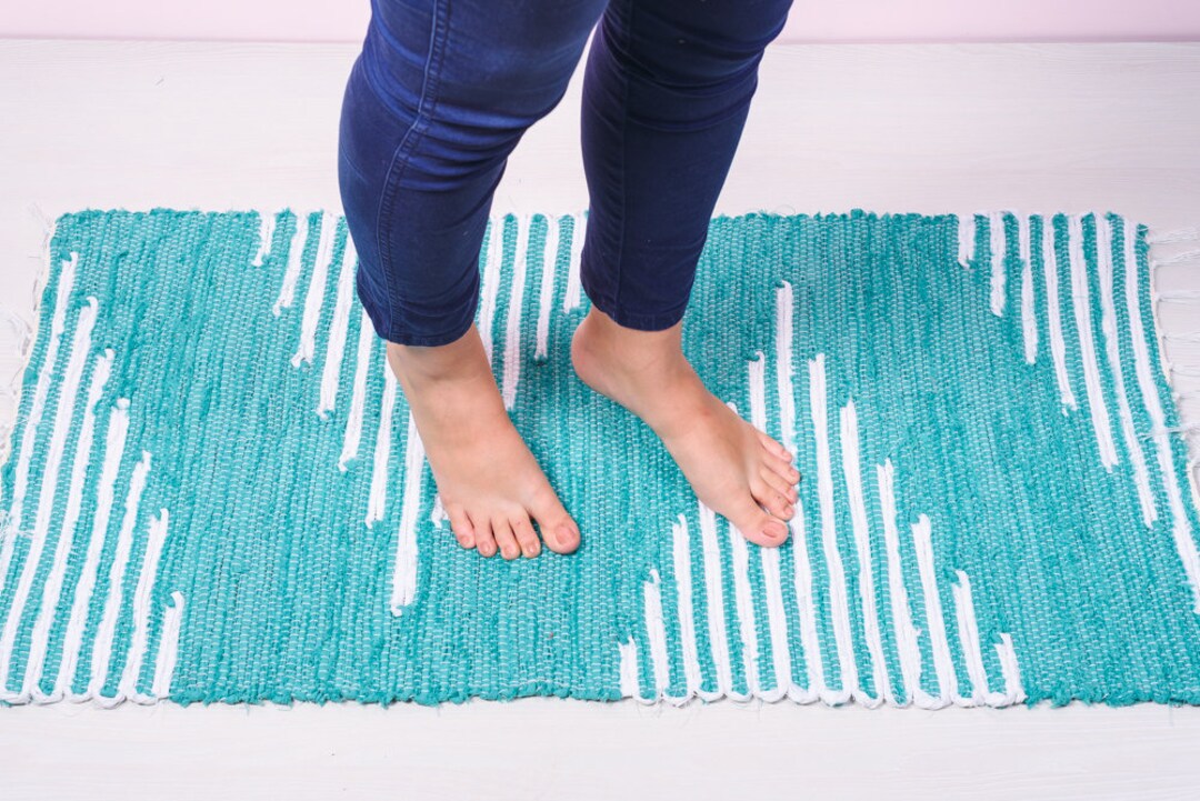 Scandinavian Small Rug Mat, Bedroom Rustic Decor, Bathroom Kitten Mat ...