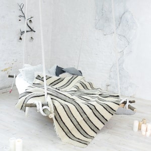Striped Swedish wool blanket wool blanket Queen size bedspread California king blanket Natural organic underlay Scadinavian wool blanket