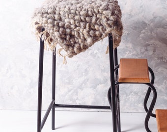 Round Seat Cushion, Floor Seating, Saddle Scandinavian Seat Cushion, Stool Cushion Handwoven, Modern style chair cushion