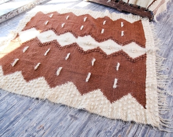Modern Area rug Bedroom floor rug Carpet wool Floor rugs Organic weighted rug Scandinavian rug Hand woven thick carpet Runner Kilim Rug
