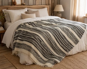 Plaid Cozy Throw Blanket Grey Heavy Queen Size Natural 100% Wool Warm Homespun woven rug Wool blanket striped wool blanket king size