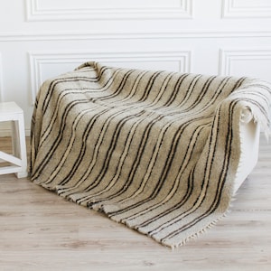 Striped Grey Wool Blanket Queen size Organic Bespread Sheep Wool Throw Plaid Blanket California king Quilt Sofa Coverlet Scandinavian Decor