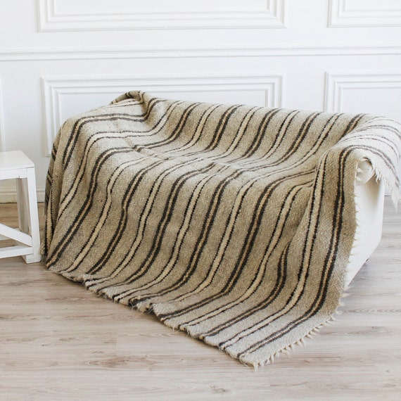 Queen size plaid blanket hotsell