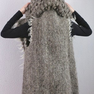 Skandinavische Gefilzte Schafwolle Weste Organischer Mantel Handgefertigte Wolljacke Winteroberbekleidung Moderne weiche Strickjacke