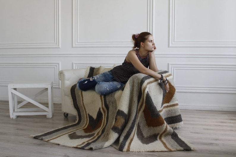 Swedish wool blanket
wool blanket Queen size bedspread
California king blanket
Natural organic underlay
Scadinavian wool blanket
Blanket thick Fluffy Wool Throw Warm
Woven Plaid
Mid century blanket handmade