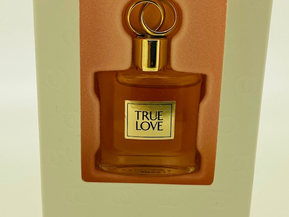 True Love Elizabeth Arden perfume - a fragrância Feminino 1994