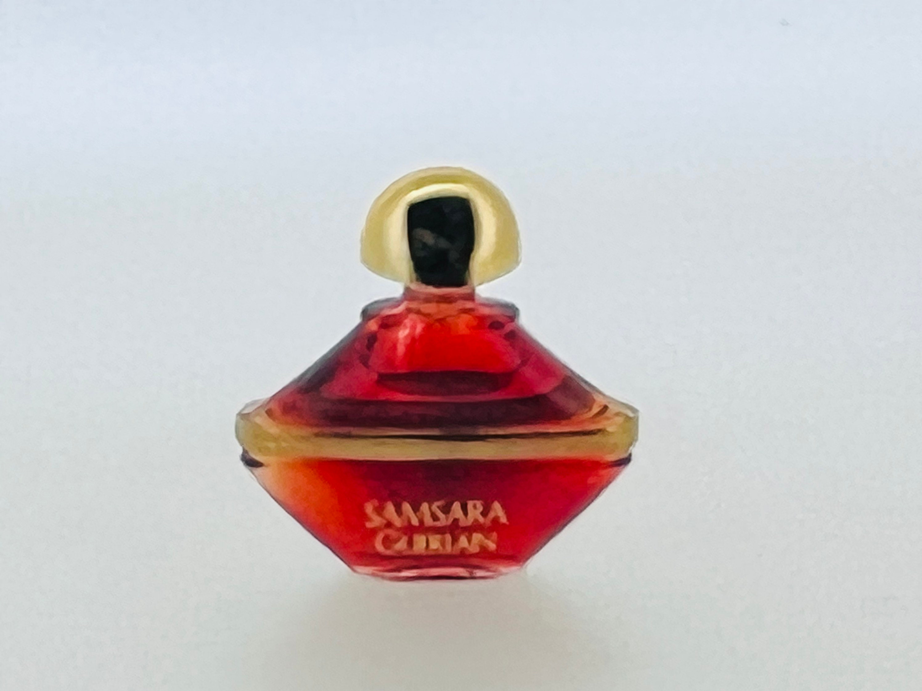 希少　Guerlain Samsara 15ml オリジナルケース付き 希少 Guerlain Samsara 15ml オリジナルケース付き 希少 Guerlain