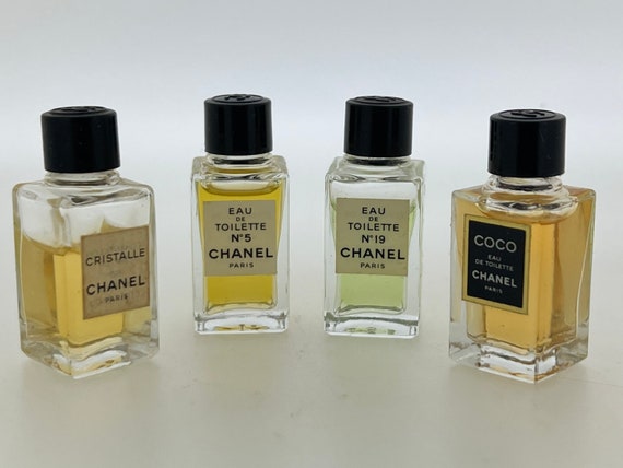 4 Vintage Set Miniature Chanel N 19 Chanel N 5 Coco Chanel 
