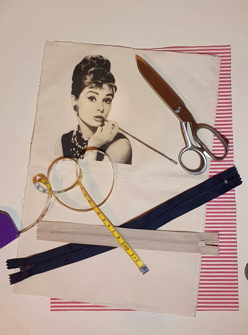 Audrey Hepburn,Toiletry Bag,Makeup Bag,Makeup Organizer,Feminism,Cosmetic Bag,Toilet Bag,Makeup Bag,Female Power, image 9