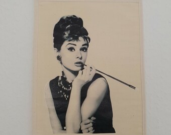 Audrey Hepburn, wall decoration, room decoration, home decoration, vintage picture, feminism, inspirational woman, housewarming gift, room decoration, New Year gift