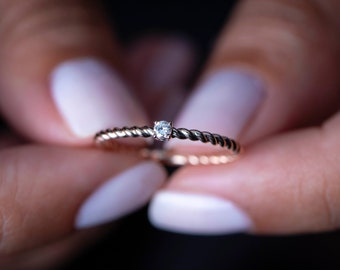 Roségold-Diamantring mit gedrehtem Seil – einzigartiger und eleganter Verlobungsring – Weihnachtsgeschenke