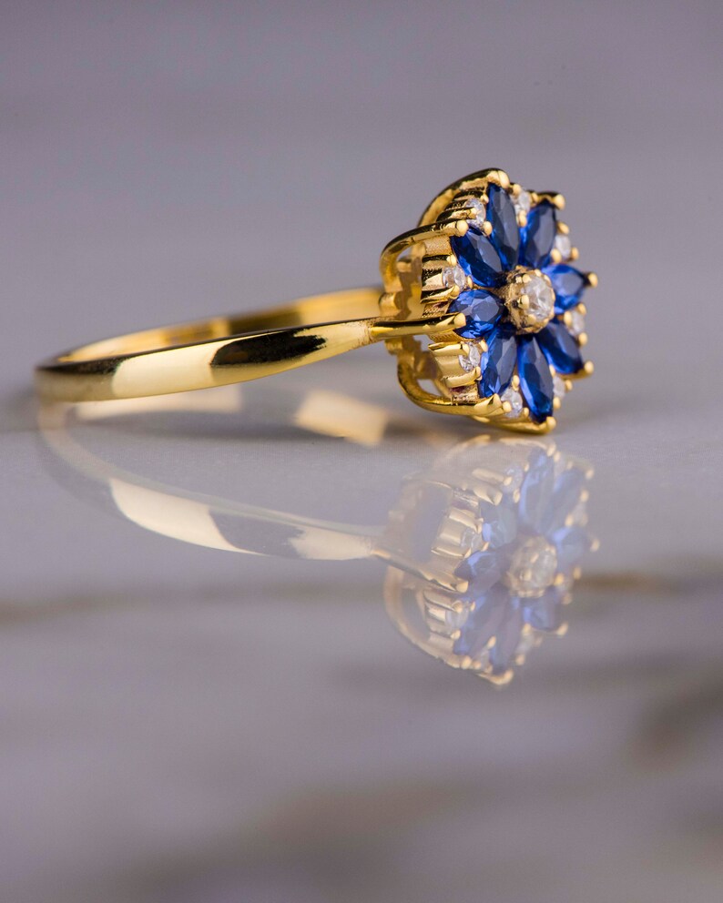 Lotus Flower Engagement Ring / 14K Gold Sapphire Diamond Ring Etsy