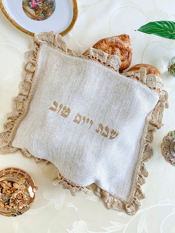Challah Cover Shabbat y Rosh Hashana Judaica Gift Handmade Knit