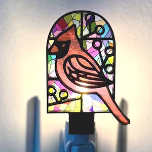 Cardinal Memorial Nightlights Plug In, Cardinal Bird Home Decor, Electric Nite Lite With Cardinal, Bird Lover Gift for Women Friends, Memori