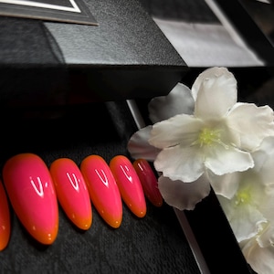 Porange Aura Gel Press on Nails