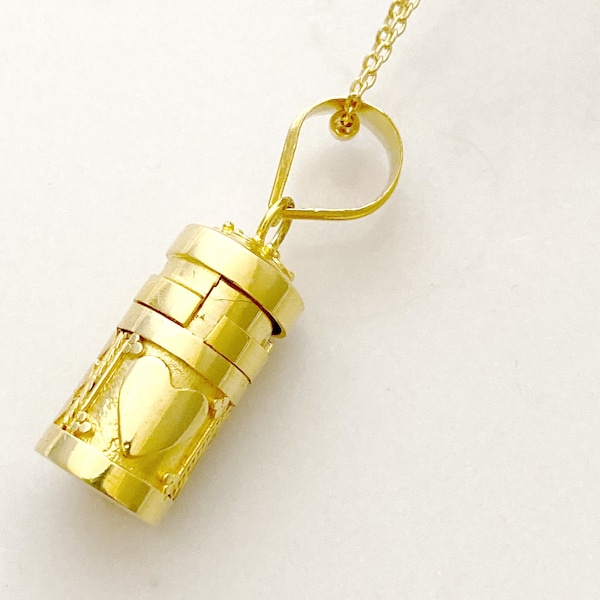Collar con medallón de corazón de oro vermeil: colgante de caja de oración de plata esterlina con mensaje secreto