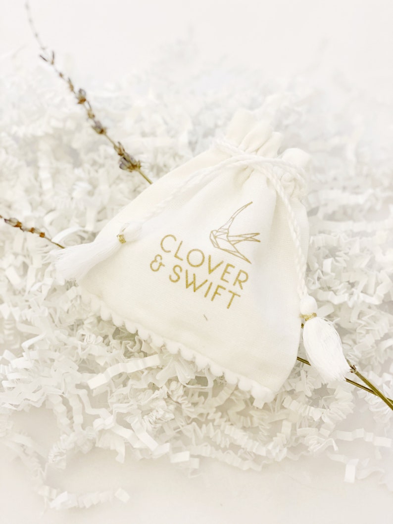Sun Seeker Pendant Necklace on 18k Gold Vermeil Satellite Chain