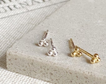 Boucles d'oreilles à tige minuscules en argent sterling ou or vermeil 18 carats