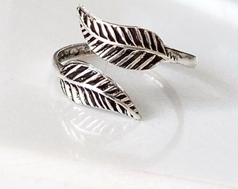 Sterling Silver Feather Toe Ring