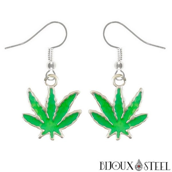 Boucles d'oreilles pendantes à feuilles de cannabis vertes claires