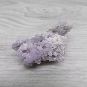 Calcedonia botrioidal o ágata de uva de Indonesia 25g a 57g