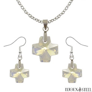 Set aus baumelnden Ohrringen und Halskette mit Kreuzanhänger aus weißem Kristallglas