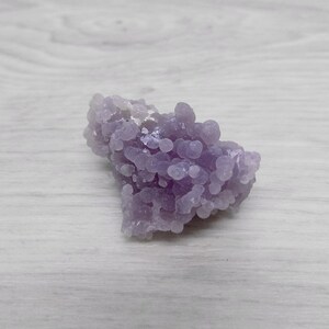 Calcedonia botrioidal o ágata de uva de Indonesia 14g a 40g