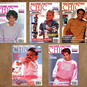以下が含まれることがあります： マシン・ニッティング・シック誌の異なる5つの雑誌表紙。表紙には、セーター、ジャケット、帽子など、さまざまな編み物が掲載されています。表紙はすべて、白い背景とカラフルなデザインで、似たようなスタイルです。
