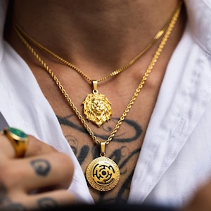 Mens Necklace 18K Gold Maze Pendant Necklace for Men Gold Maze Chain Pendants Men Mens Jewellery Gifts For Men Women Round Charm