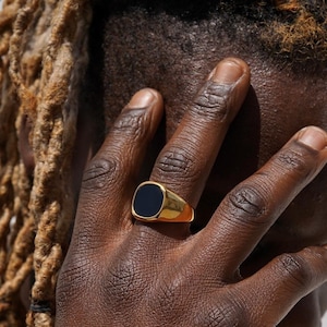 Mens 18k gold pinky rings online