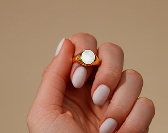 18K Gold Perle Ring - Muschel / Onyx Siegelring für Frauen - Chunky Gold Siegelring - Gold Pinky Ring Damen Schmuck - Von Twistedpendant